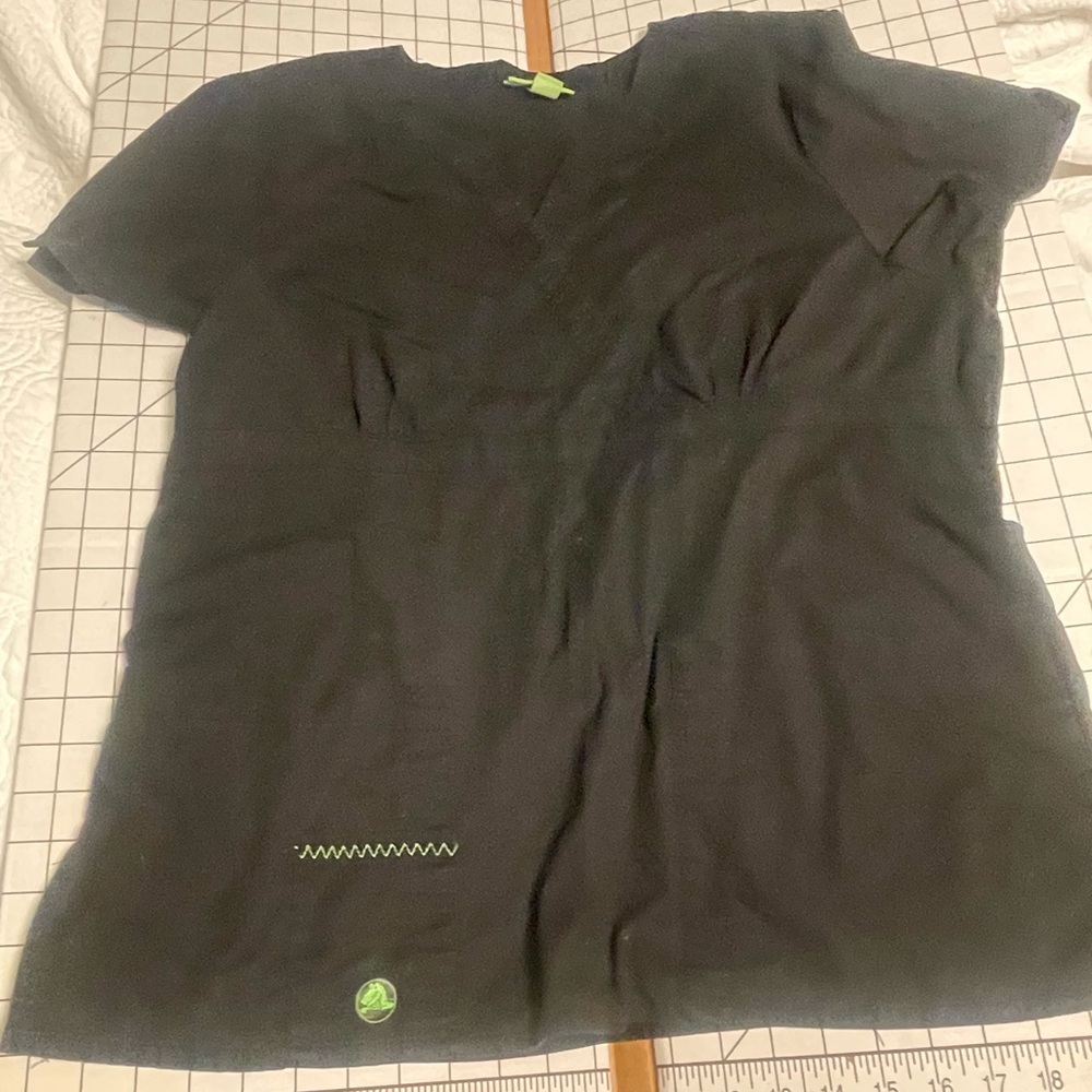 CROCS Black scrubs with Green Accent